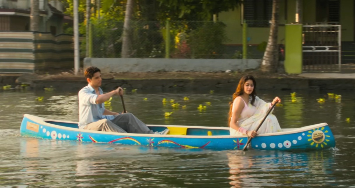 Sidharth Malhotra and Janhvi Kapoor promoting Param Sundari film