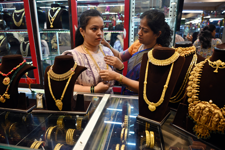 Gold, silver witness volatile trade amid Fed rate concerns