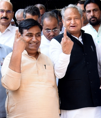 Gehlot backs Dotasra, calls Kirodi's allegations 'baseless' amid escalating row