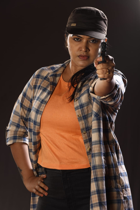 Rachitha Mahalakshmi plays an undercover agent in Yogi Babu-starrer 'Lollipop Sports Academy' (IANS Exclusive)
