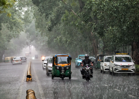 Rain likely to ease Delhi-NCR heat as IMD issues five-day alert