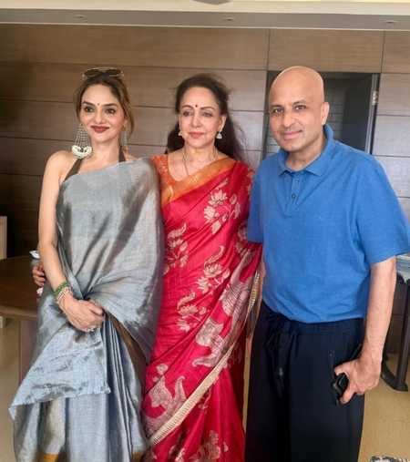Madhoo shares ‘very special moments’ with Hema Malini