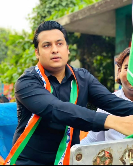 Former Bengal councillor Shams Iqbal held for Rs 70 lakh extortion