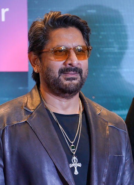 Arshad Warsi says he relies on his gut feeling for his quick wit and humour