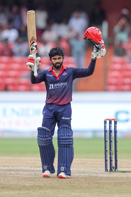 TG20 Season 1: Gaurav Reddy's blistering 101* helps Nalgonda Knights surge to 2nd spot