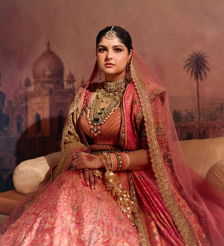 Anshula Kapoor carries her late mom's 42-year-old dupatta as a bride: 'Everything else was built around it'
