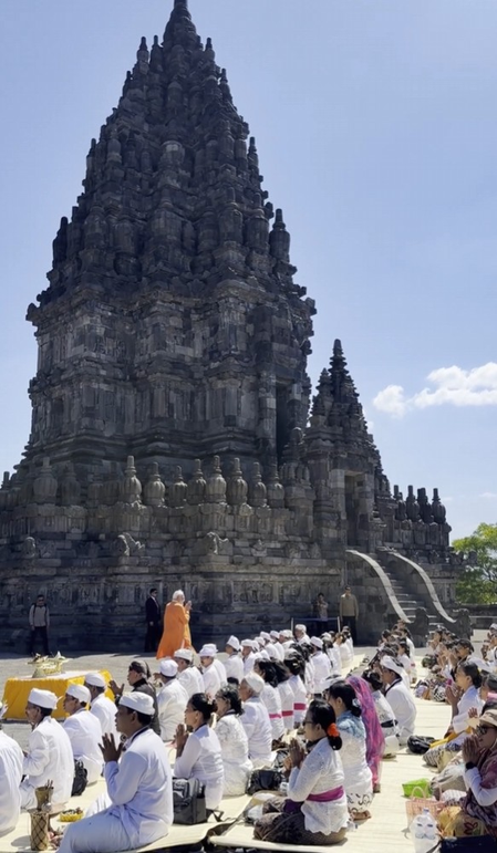 As PM Modi offers prayers, 'Om Namah Shivay' chants resonate through Prambanan Temple in Indonesia