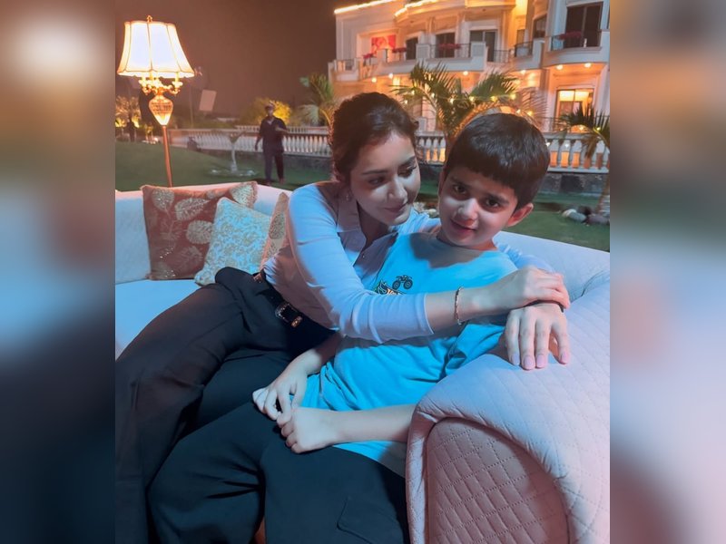 Raashii Khanna opens up about falling sick during shoot of Akshay Kumar’s upcoming comedy
