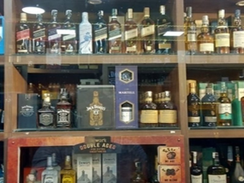 FSSAI cracks down on liquor manufacturers for added flavours, misleading age claims