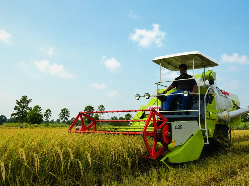 SMAM distributes 21.61 lakh farm machines to small farmers: Govt