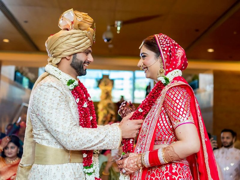 Disha Parmar celebrates 5 years of marriage with Rahul Vaidya, says she is ‘living her dream life’